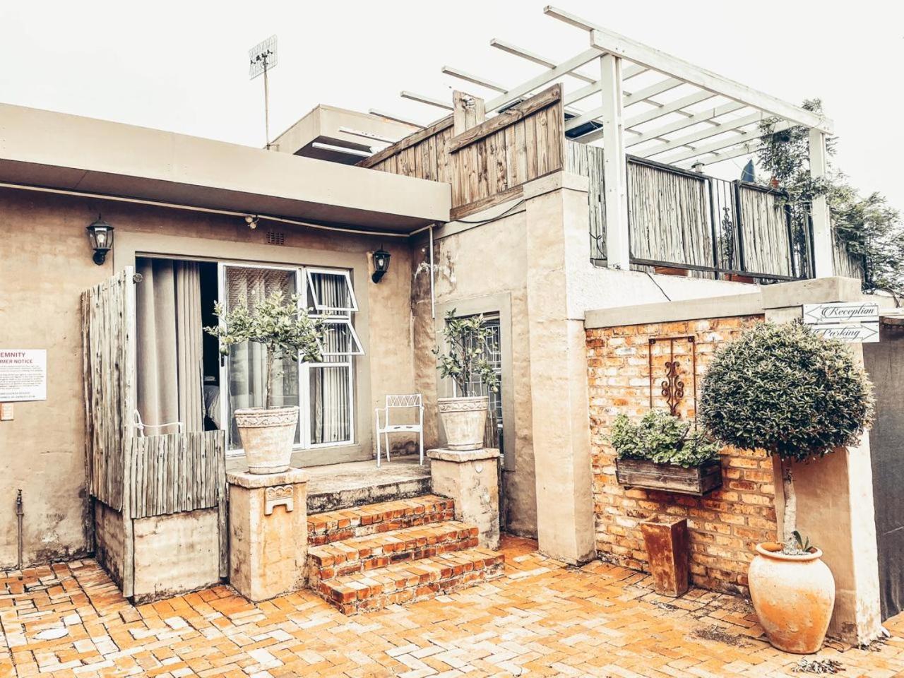 59 On True North Guest Rooms Γιοχάνεσμπουργκ Εξωτερικό φωτογραφία